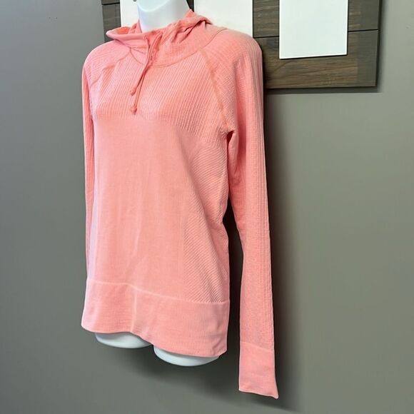 Athleta Bright Salmon Pullover Fitted Hoodie with Drawstrings & Thumb Holes- Med - Picture 3 of 11